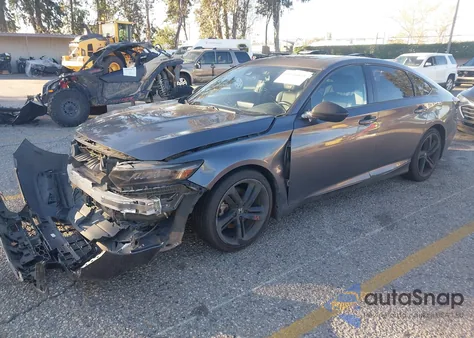 2018 Honda Accord Sport 2.0T из США, поврежденный, VIN 1HGCV2E3XJA010349